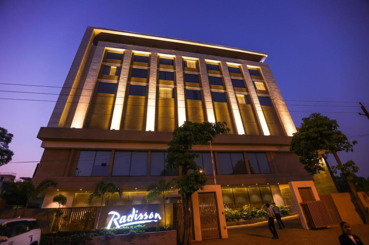 Radisson Bhopal Hotel Exterior foto